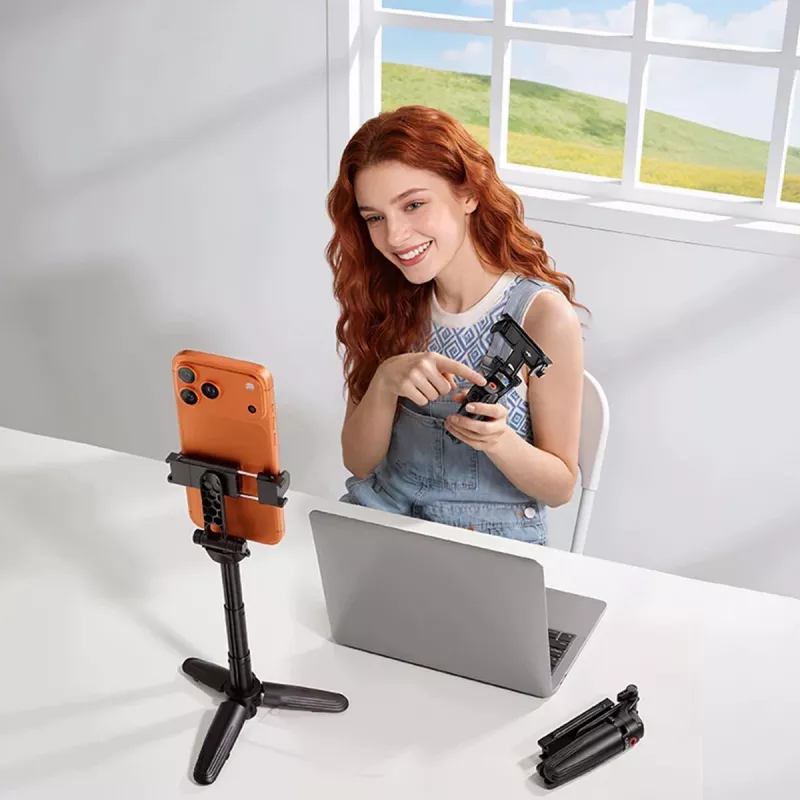 ULANZI Mini selfie-tikku-jalusta Bluetooth-kaukolaukaisimella älypuhelimille, musta