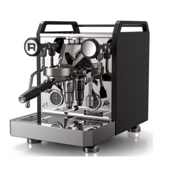 Rocket Mozzafiato V Fast Black puoliautomaattinen espressokone PID:llä ja E61-ryhmällä