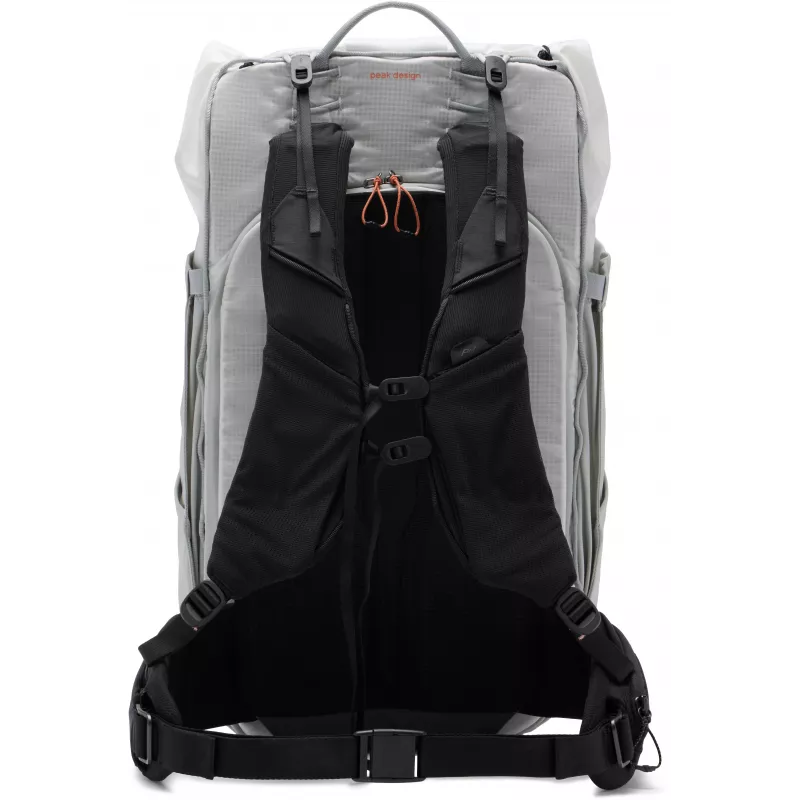 Outdoor-reppu Peak Design Outdoor Backpack 45L, Cloud (BABP-45-CD-1)