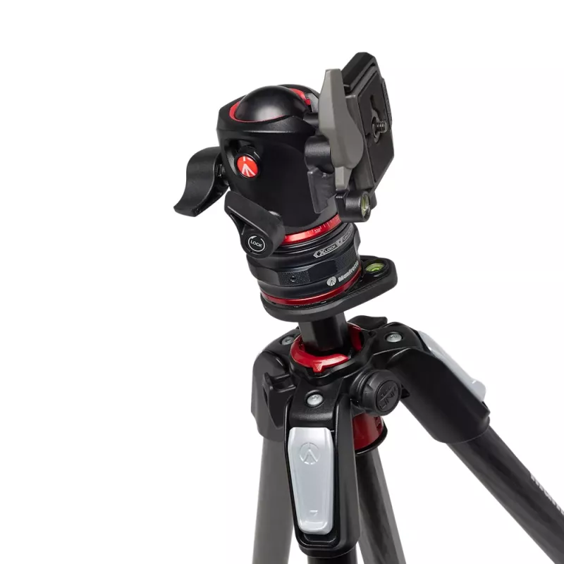 Manfrotto MK055CXPRO4BHQR hiilikuitujalusta kuulapäällä