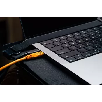 Tether Tools TetherPro USB-C Optima 10G suora oranssi 3 m