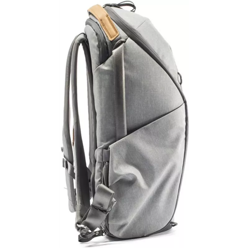 Peak Design Everyday Backpack Zip V2 15L -reppu, ash (BEDBZ-15-AS-2)