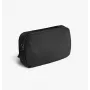 UNIQ Denver Tech Kit -pussi 2,5 L, Musta