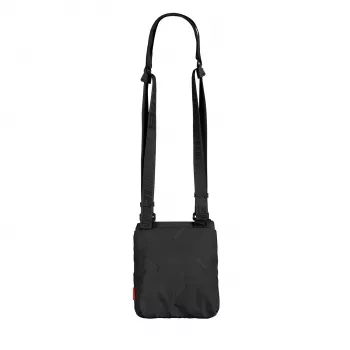SKINARMA Jax crossbody-laukku - musta