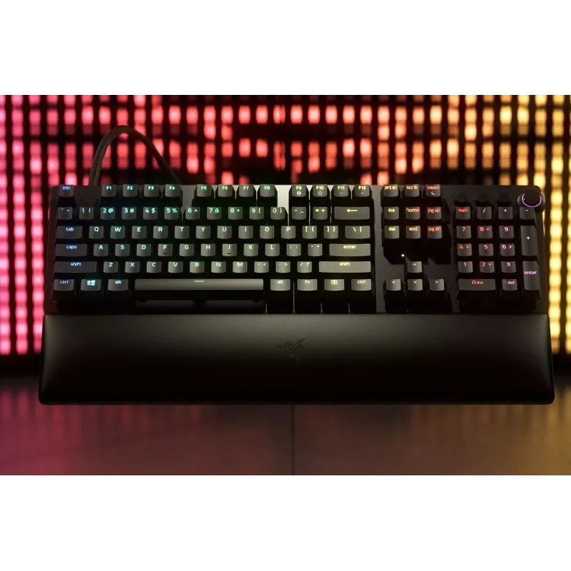 Razer Huntsman V2 langallinen pelinäppäimistö, Analog Optical -kytkimet, US-asettelu, RGB, musta (RZ03-03610100-R3M1)