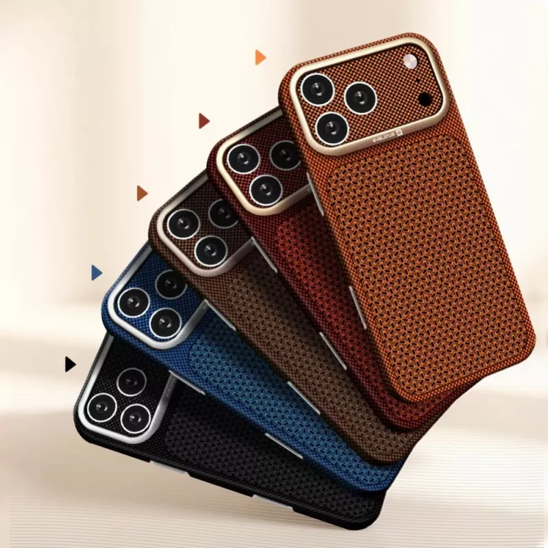 Evelatus Apple iPhone 17 Pro Carbon Premium Edition MagSafe-kuori vihreä