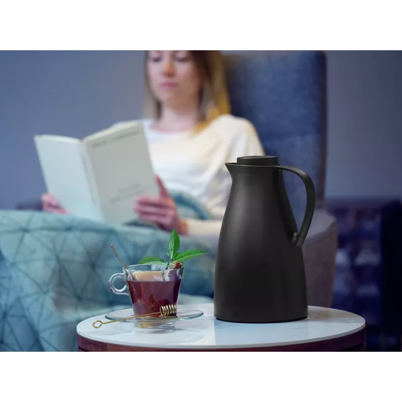 LEIFHEIT Thermos Harmonic musta 1L tyhjiöeristetty kannu