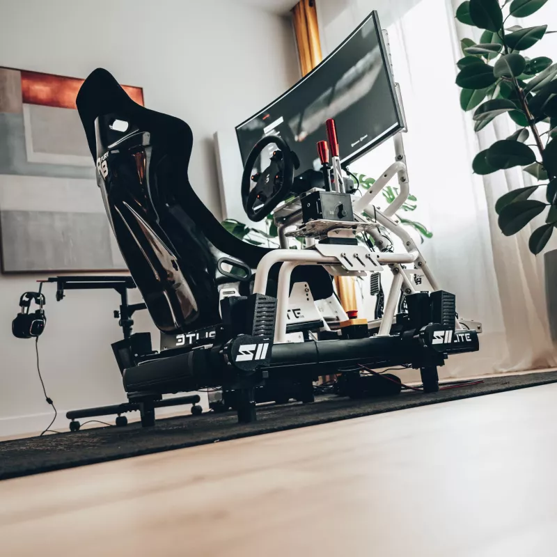 Oplite Cockpit Chassis R8 Fury White Racing Simulator runko