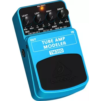Behringer TM300 Tube Amp Modeler -efektipedaali sähkökitaralle, sininen/musta