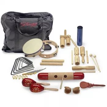 Stagg CPJ 05 juniori akustinen rumpusetti 5 rummulla, symbaaleilla, hardwarella ja jakkaralla, musta