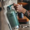 STANLEY Easy-Pour Growler Classic -olutkannu 1,9L vihreä