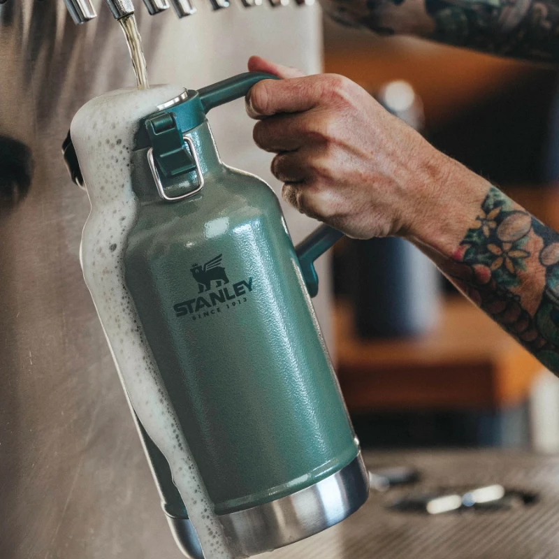 STANLEY Easy-Pour Growler Classic -olutkannu 1,9L vihreä