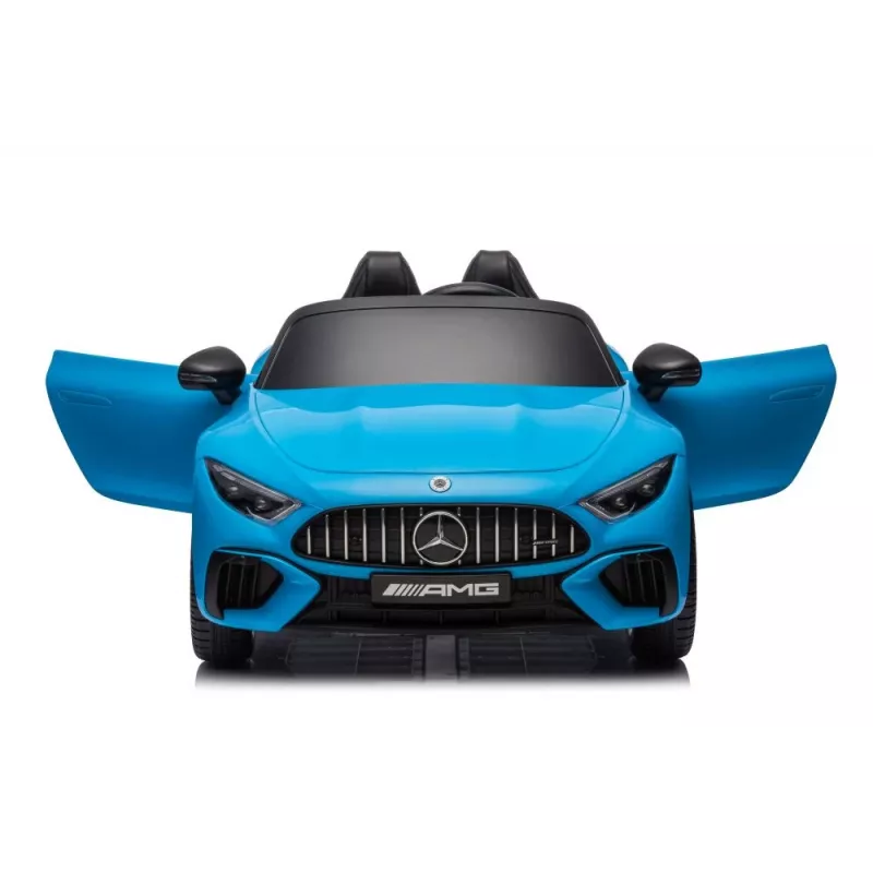 auto akulla Mercedes AMG SL63 sininen maalattu