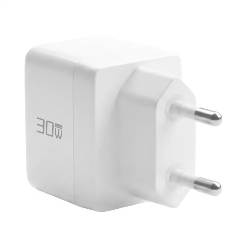EFB Elektronik G301CE 30W USB-C GaN -laturisarja, 2 m USB-C-kaapeli, valkoinen