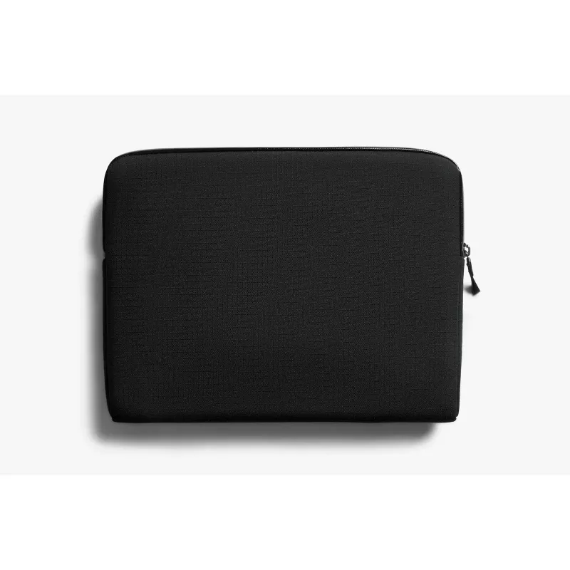 Bellroy Laptop Caddy 14 tuuman kotelo lisävarustelokeroilla - musta