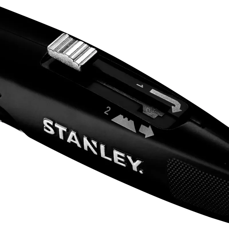 STANLEY FMHT10504-0 raskaan sarjan taskuveitsi sisäänvedettävällä terällä, musta, 3 terää
