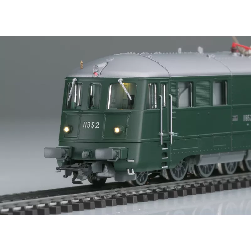 Märklin 38590 H0 pikajunan höyryveturi BR 03.10, MFX+ Sound, aikakausi III