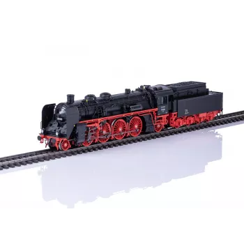 Märklin 038190 H0 höyryveturi sarja 19 016 DR/DDR