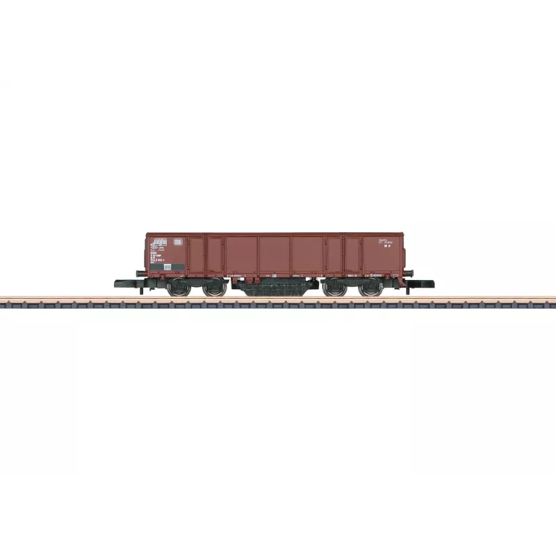 Märklin 86501 Z-raide kiskonpuhdistusvaunu - musta/punainen