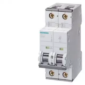 Siemens SENTRON 5SY45047 johdonsuojakatkaisija 4-napainen C 4A 10kA 230/400V