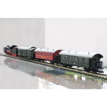 Märklin 81874 Z-kisko höyrytavarajunan aloitussarja - BR 89.0, aikakausi III, 3 vaunua, soikea rata, analoginen DC 081874