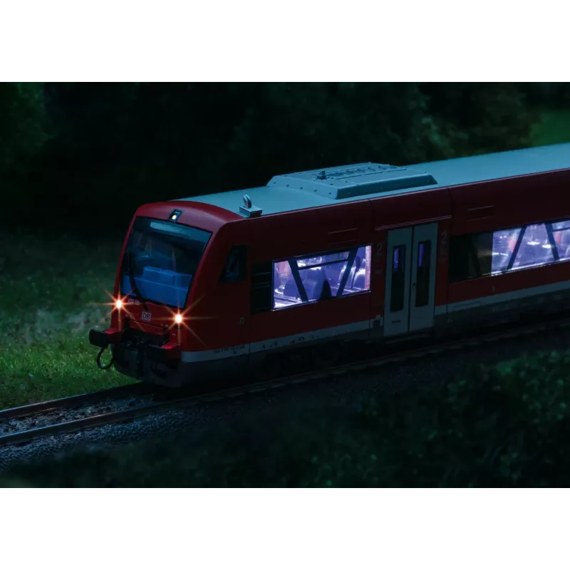 Märklin 36965 H0 dieseljuna BR 650 DB AG