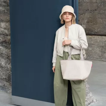 Reisenthel Shopper M Teddy Sand ostoskassi 15L ZS1042