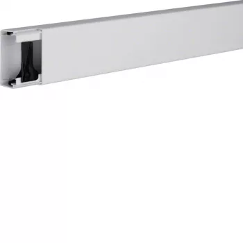 Hager LF3006007035 PVC-kaapelikanava 30x60mm vaaleanharmaa 2m