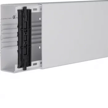 Hager FB6015007035 PVC-kaapelikanava 60x150 mm vaaleanharmaa 2 m