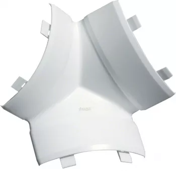 HAGER EK4004089016 T-kappale liikenteenvalkoinen 40x40 mm kaapelikanavalle