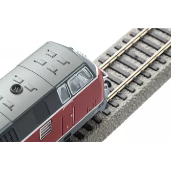 PIKO 59726 H0 dieselveturi BR 220 DB aikakausi IV