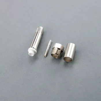 Telegärtner FME-liitin Crimp LMR-240 -kaapelille, 50 Ohm, DC-3 GHz, nikkelöity messinki, kullattu kosketin J01701A0003Z
