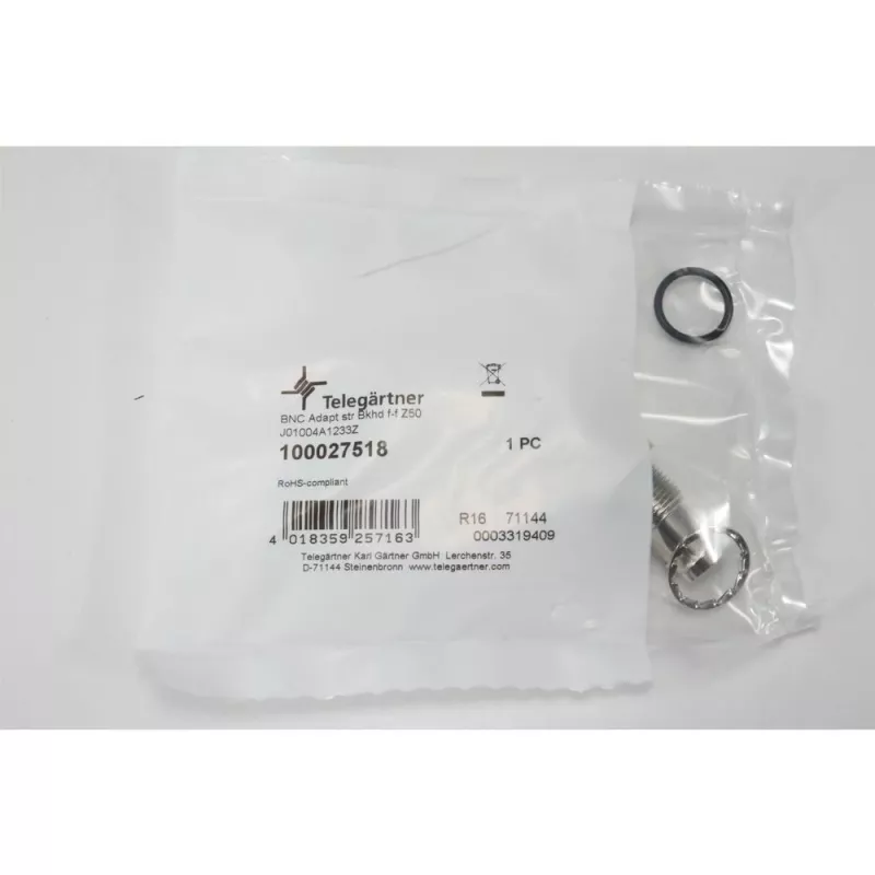 Telegärtner J01004A1233Z BNC-pistoke - BNC-liitäntä adapteri, 75 ohmia, musta