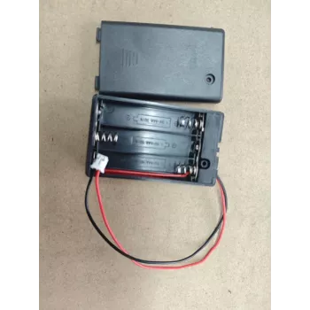 ALLNET 4duino 3x AAA paristopidike virtakytkimellä ja 2-pin JST-liittimellä (Ref. 727)