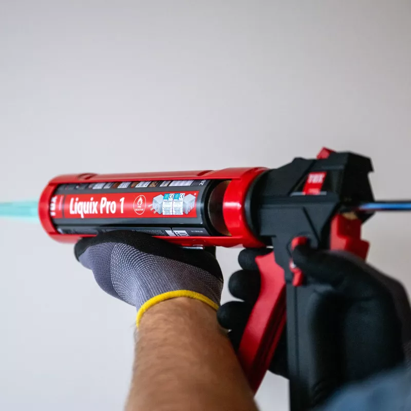 TOX LIQUIX BLASTER SWITCH manuaalinen patruunapuristin 310 ml 12:1 08460098