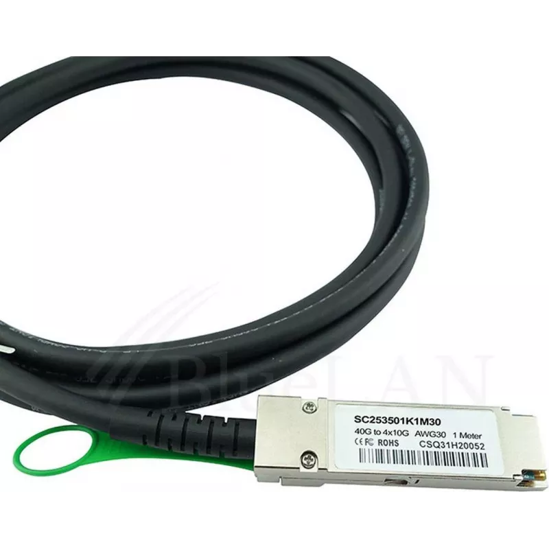 BlueLAN LSWM1QSTK3-BL 40GBASE-CR4 QSFP - 4x10GBASE-CR SFP+ passiivinen Direct Attach -haarakaapeli, 1 m, AWG30
