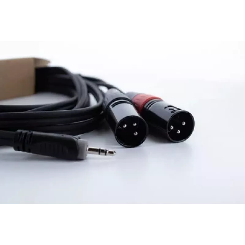 Cordial EY 3 WMM XLR Y-adapterikaapeli 3,5mm TRS plugi - 2x XLR plugi 3m 14872