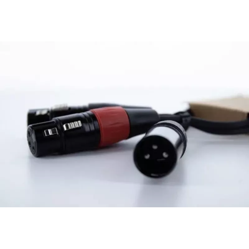 Cordial EY 0,3 MFF XLR Y-adapterikaapeli - 1x XLR uros 2x XLR naaras, 0,3 m, musta 14881