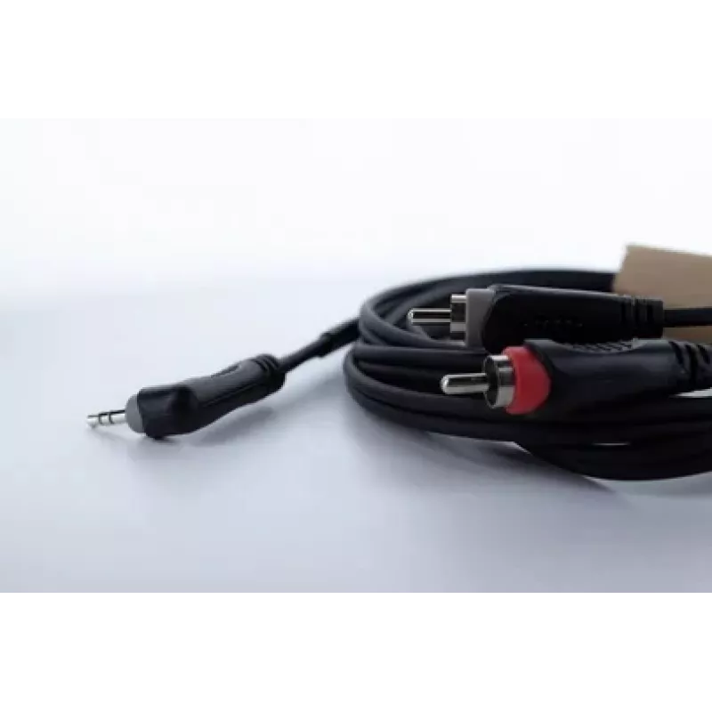 Cordial 14861 3,5mm kuuloke 2x RCA audio Y-adapterikaapeli 5m musta