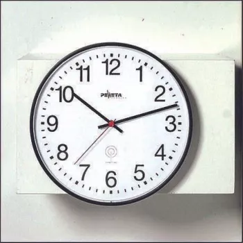 PEWETA radio-ohjattu seinäkello 30 cm musta muovi liukuva kellokoneisto 51.130.312