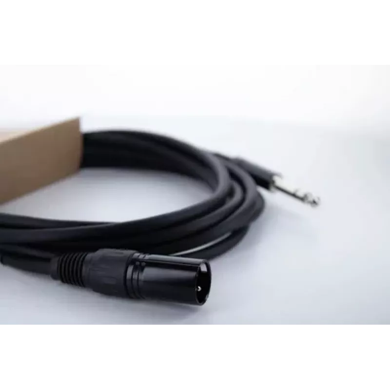 Cordial EM 1.5 MV XLR - 6,3 mm TRS plugi audiokaapeli 1,5 m musta 14811