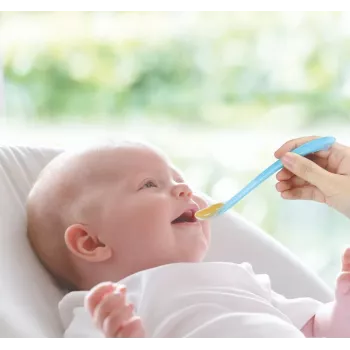 Kidsme vauvanlusikka, 2 kpl:n pakkaus, akvamariini, elintarvikekelpoinen silikoni, 4 kk+
