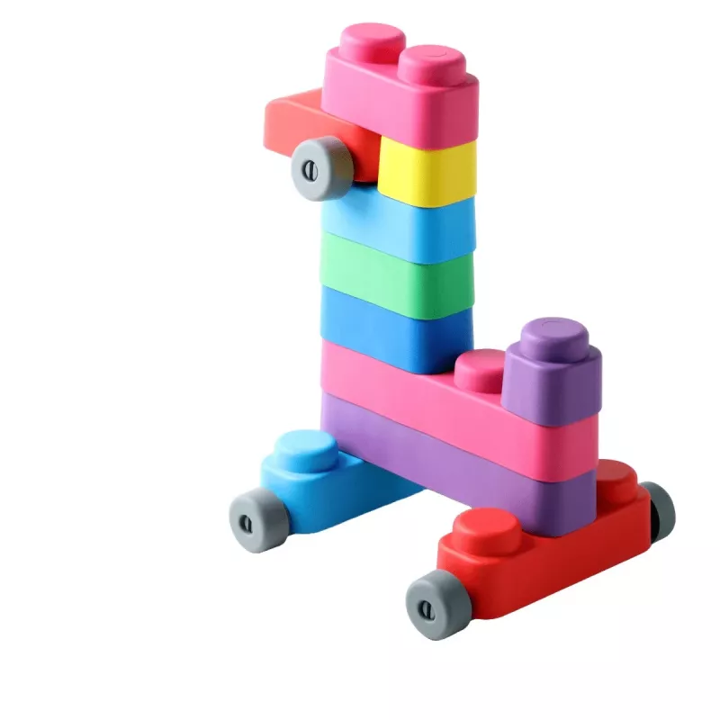 Gerardo's Toys GT3100 pehmeät rakennuspalikat setti pyörillä, 14 osaa (10 palikkaa + 4 pyöräosaa)