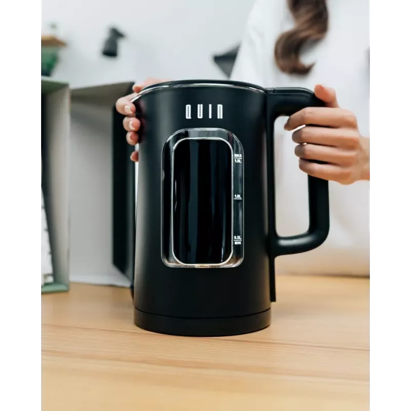 QUIN KTL-303 sähköinen vedenkeitin, 1,5 L, musta