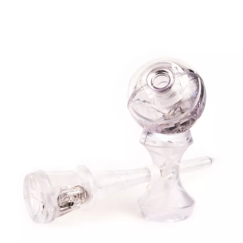 YoYoFactory Kendama valkoinen LED (paristot sisältyvät)