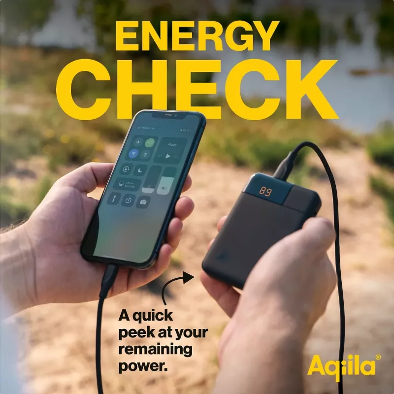 Aqiila Powerbird B5 5000 mAh varavirtalähde 12W sammalvihreä AQPBPBIB5MGR024