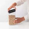Brabantia Make & Take suorakaiteen muotoinen ruokasäilytysastia 1,6 L tummanharmaa