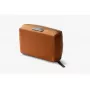 Bellroy Tech Kit Compact – pronssi tekniikan tarvikkeiden järjestäjä