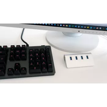 EXSYS EX-1134-2 USB 3.2 Gen 1 4-porttinen keskitin USB-C-kaapelilla ja USB-A-sovittimella