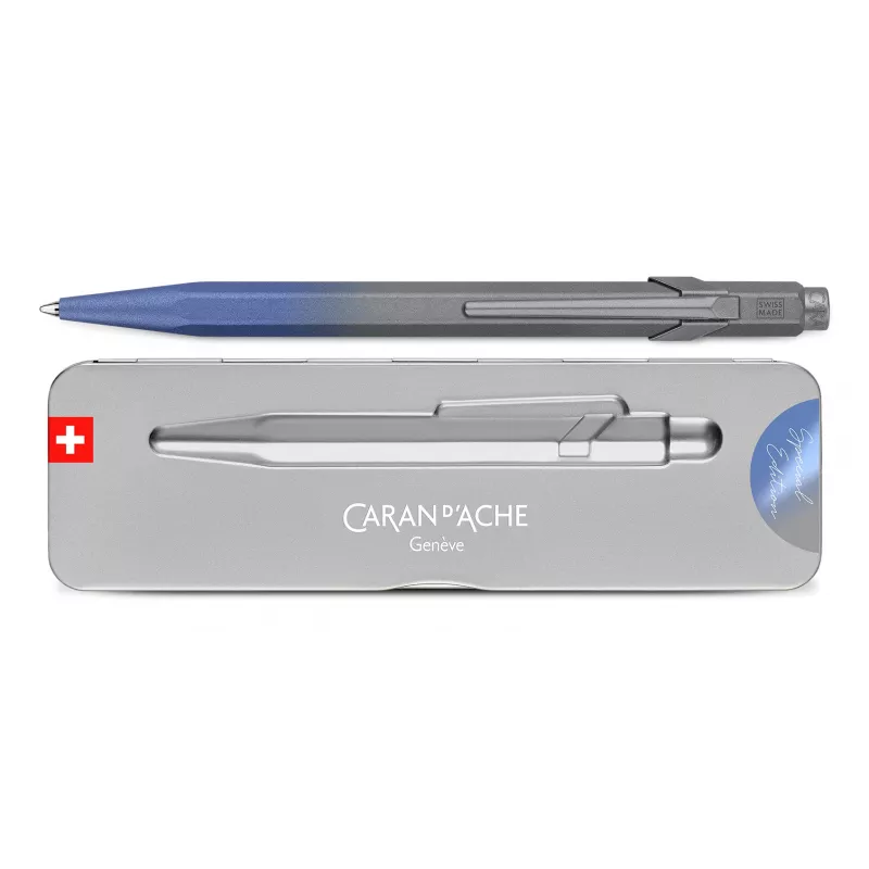Caran d'Ache 849 kuulakärkikynä Storm Blue Claim Your Style 5th Edition medium sininen muste NM849.589